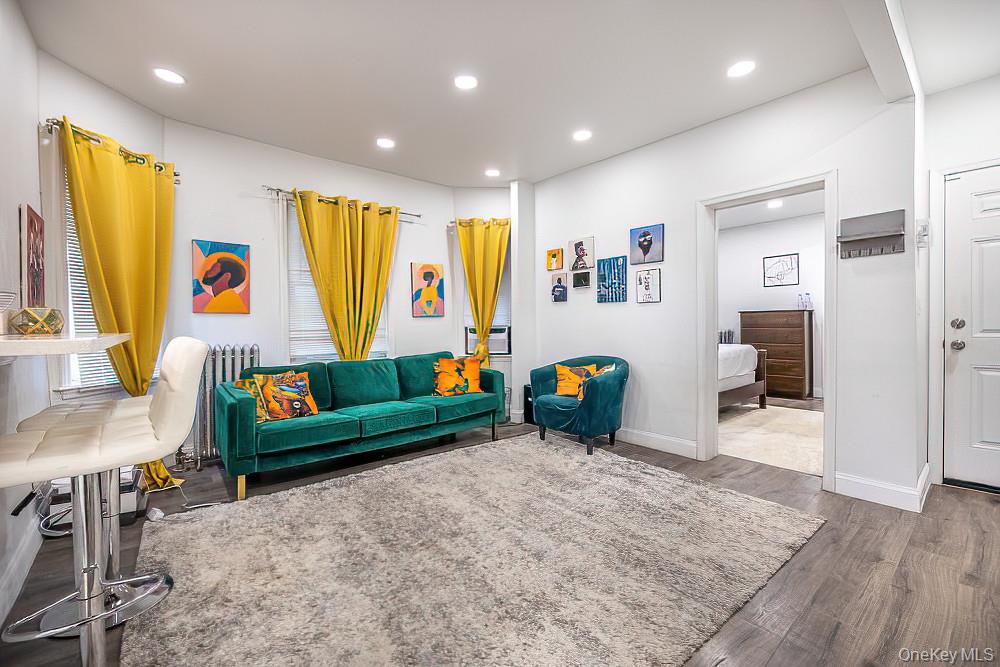 #7 photo, 555 S 5th Avenue, Mount Vernon , NY 10550