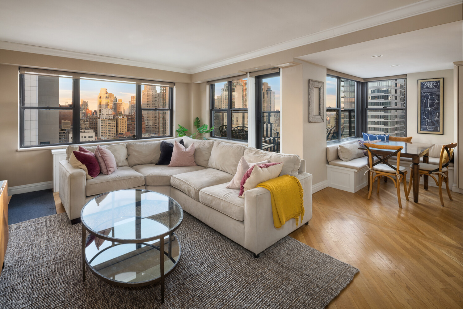 #3 photo, 200 E 74TH Street, Lenox Hill , NY 10021