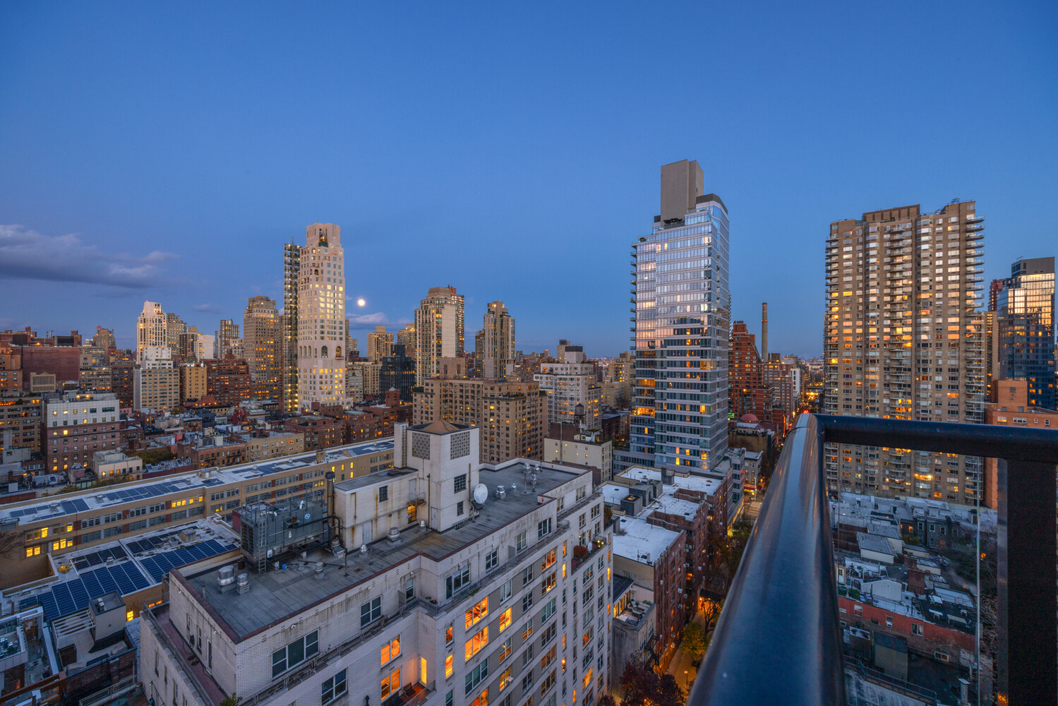 #5 photo, 200 E 74TH Street, Lenox Hill , NY 10021