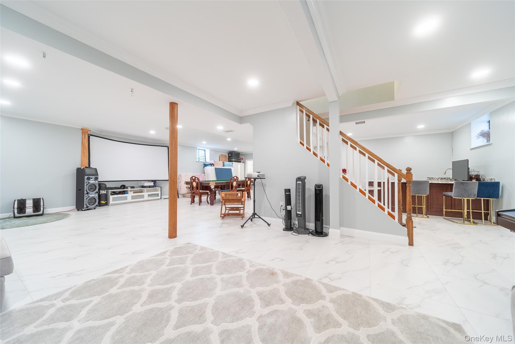 #15 photo, 157 Evans Avenue, Albertson , NY 11507