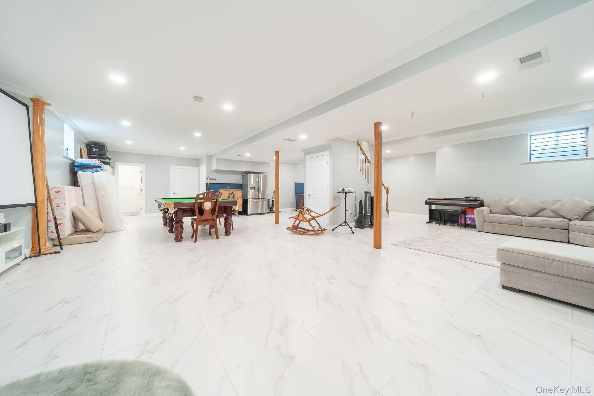 #16 photo, 157 Evans Avenue, Albertson , NY 11507