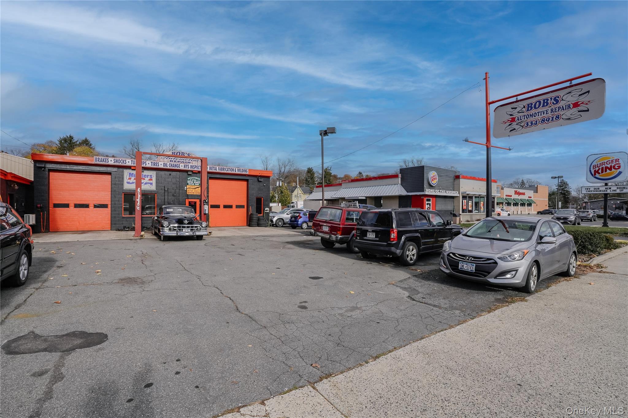 #16 photo, 334 Broadway, Kingston , NY 12401