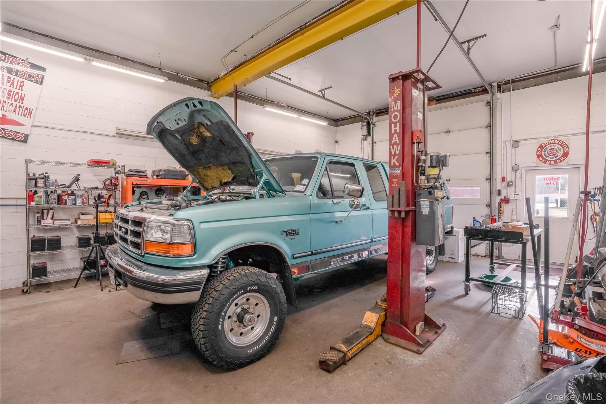 #17 photo, 334 Broadway, Kingston , NY 12401