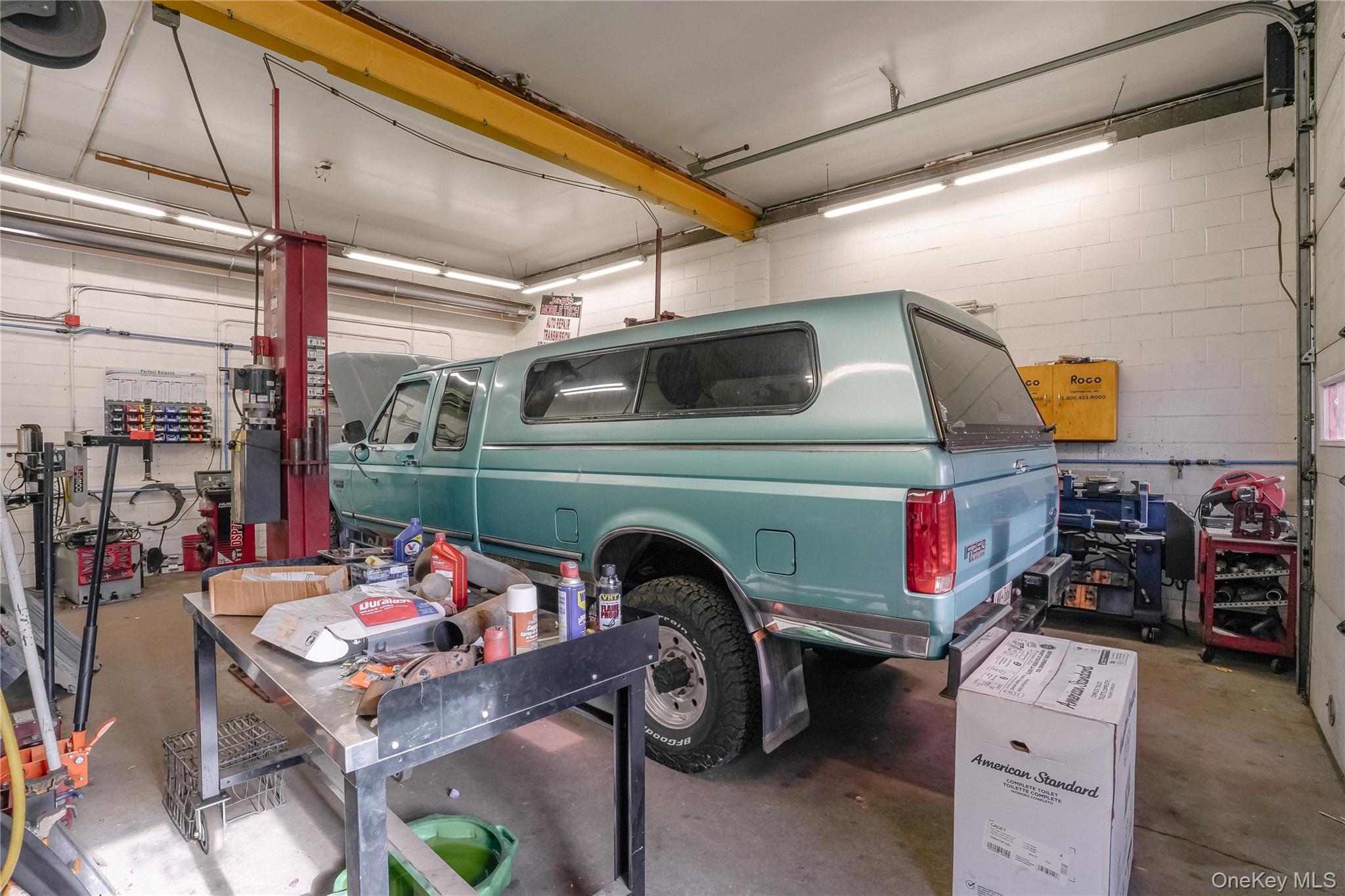 #18 photo, 334 Broadway, Kingston , NY 12401