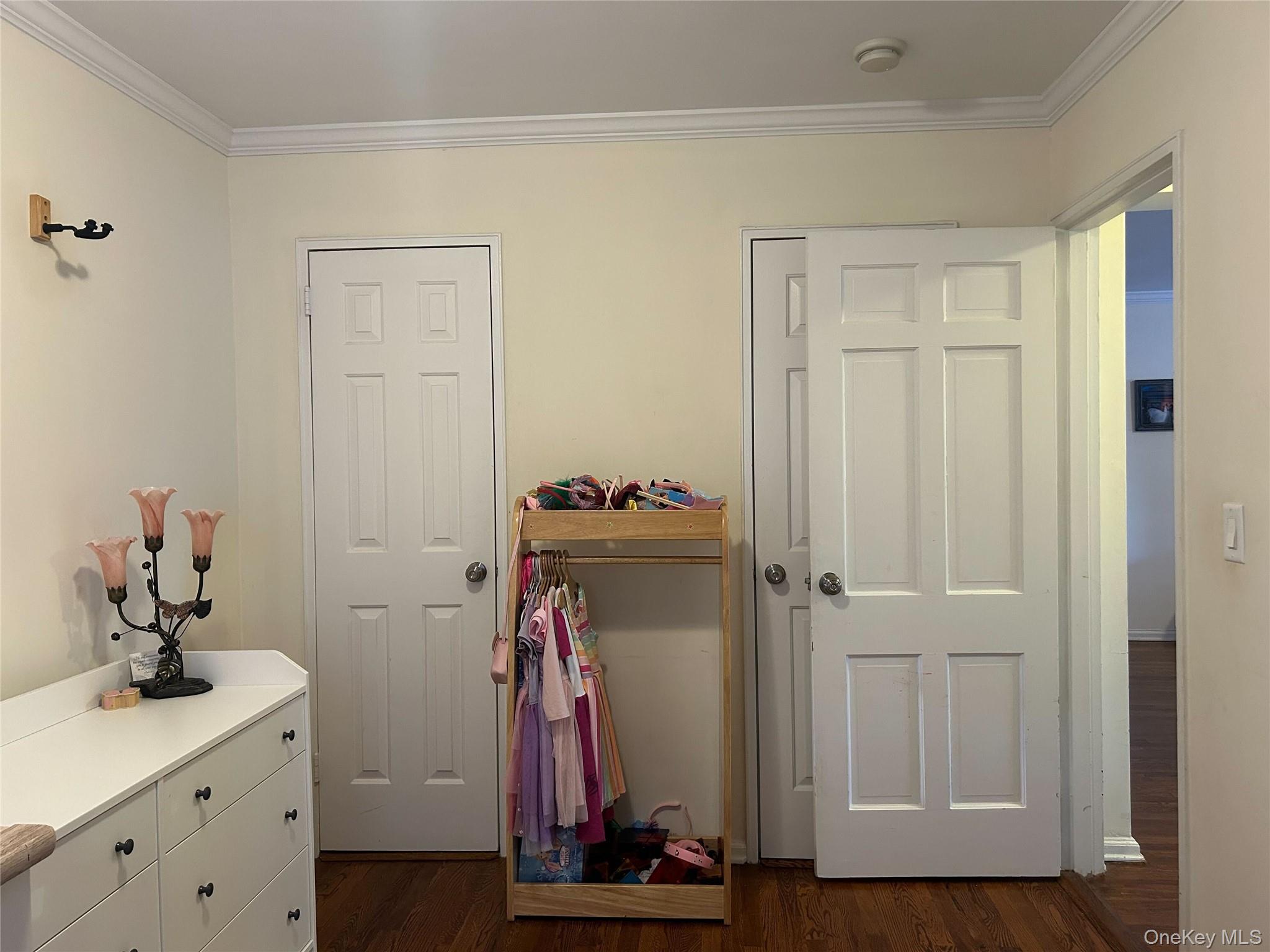 #10 photo, 19 Old Mamaroneck Road, White Plains , NY 10605