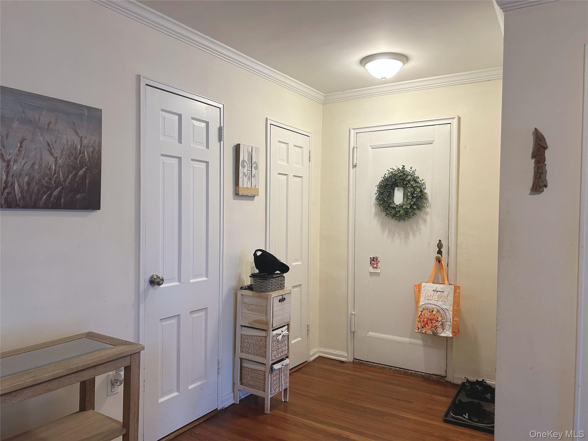 #2 photo, 19 Old Mamaroneck Road, White Plains , NY 10605