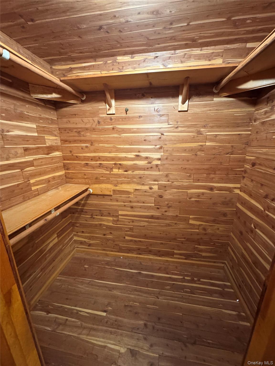 #20 photo, 210 Schoenfeld Boulevard, Patchogue , NY 11772