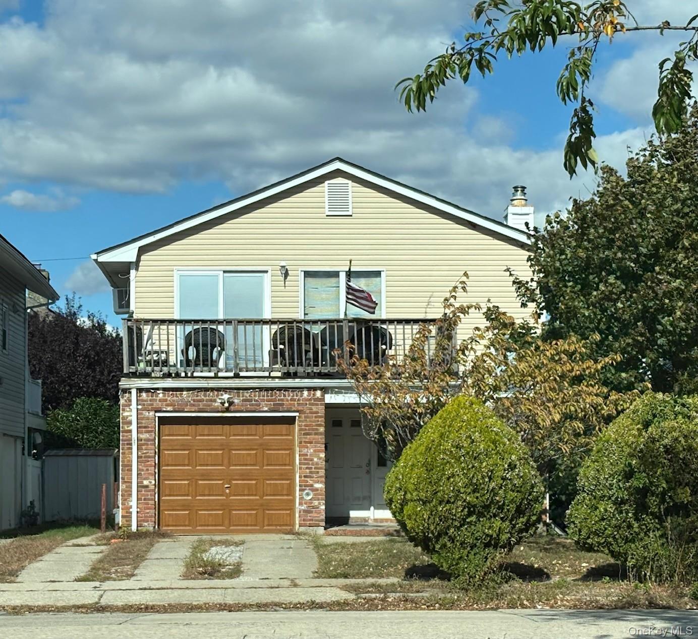 #1 photo, 259 W Hudson Street, ناسو Long Beach , NY 11561