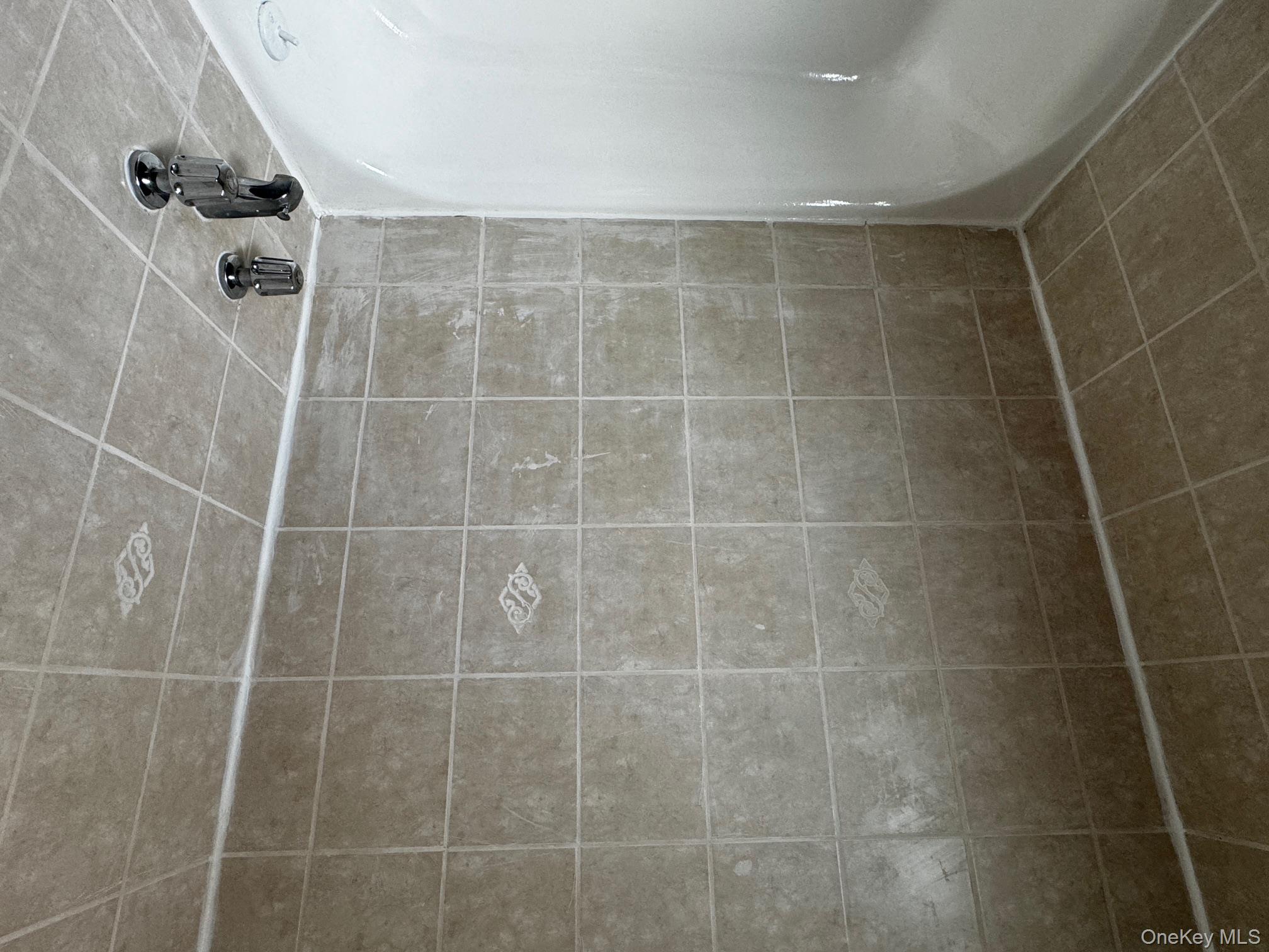 #7 photo, 561 E Olive Street, Long Beach , NY 11561