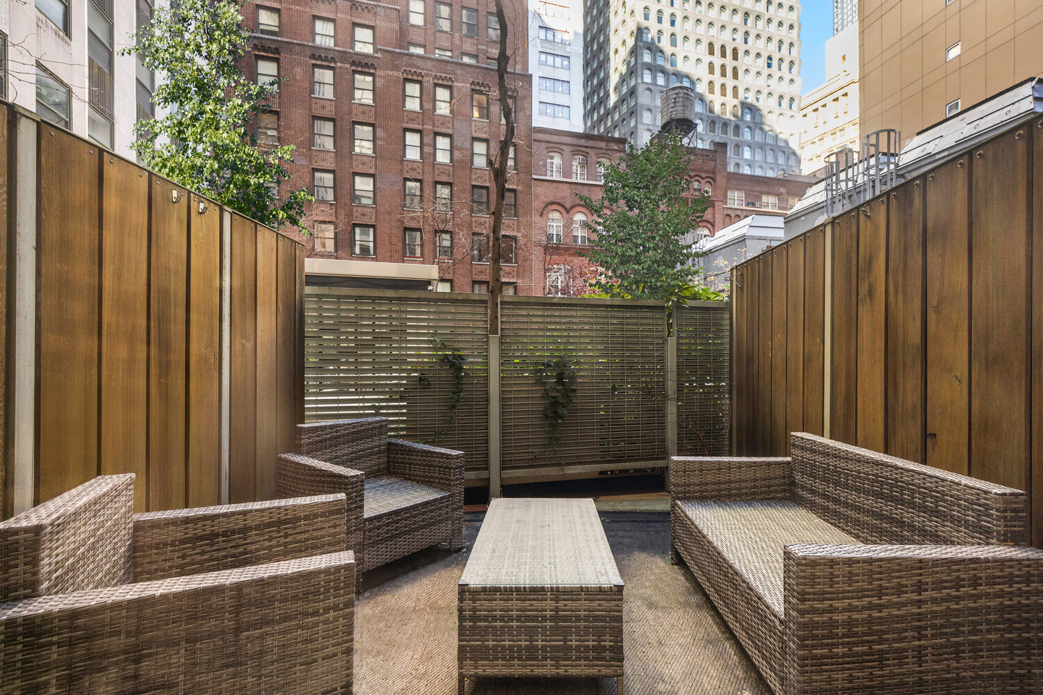 #3 photo, 99 JOHN Street, South Street Seaport , NY 10038