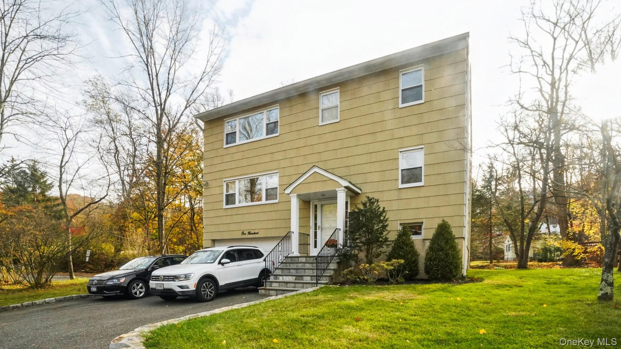 #1 photo, 100 E Sunnyside Lane, Irvington , NY 10533