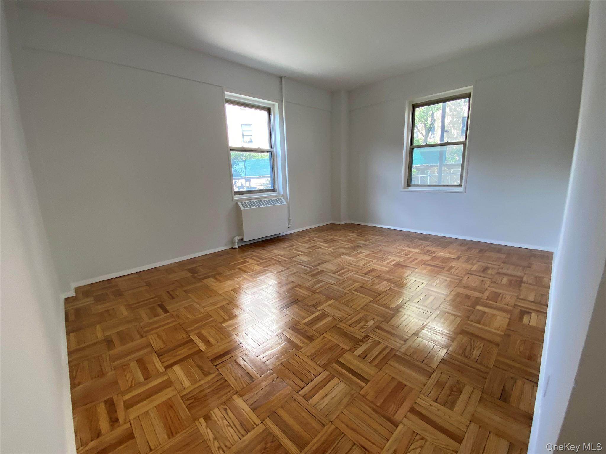 #14 photo, 1 Fordham Hill Oval, برونكس Bronx , NY 10468