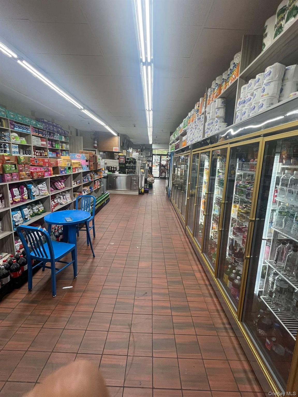 #2 photo, 8445 164th Street, Jamaica Hills , NY 11432