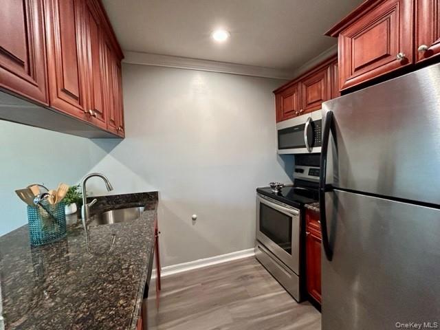 #3 photo, 184 Hallock Road, سوفولك Lake Grove , NY 11755