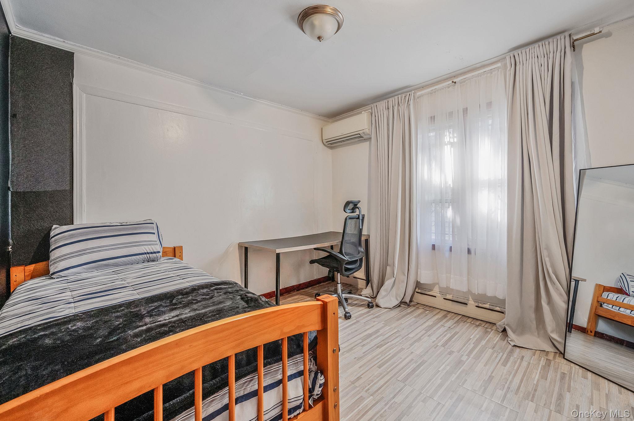 #10 photo, 15007 85th Drive, 皇后區 Briarwood , NY 11432