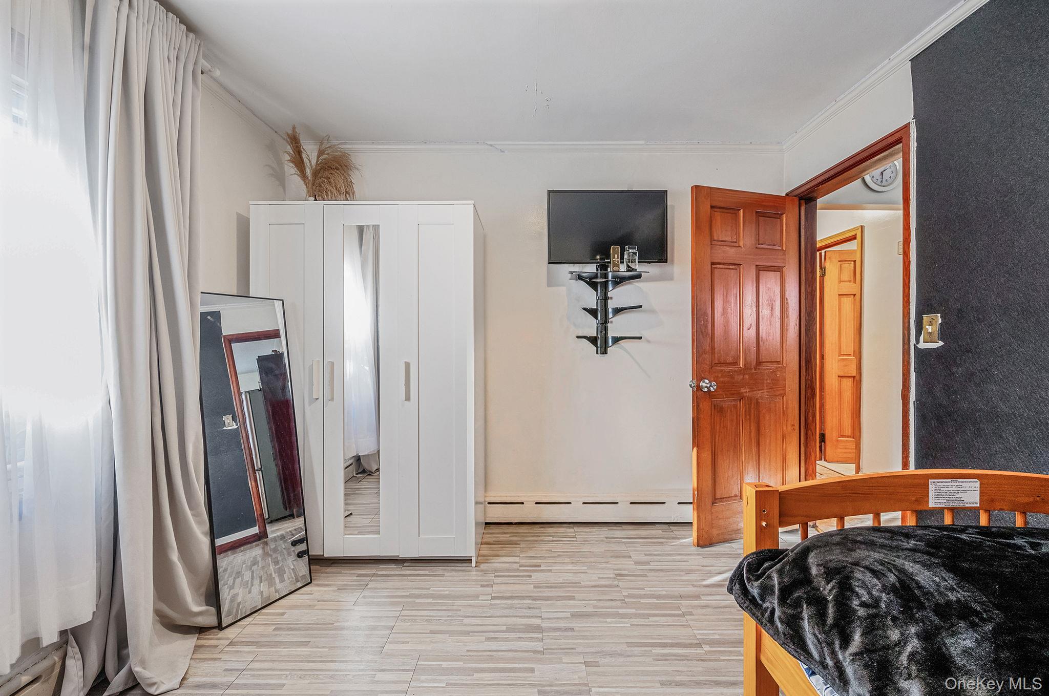 #11 photo, 15007 85th Drive, 皇后區 Briarwood , NY 11432