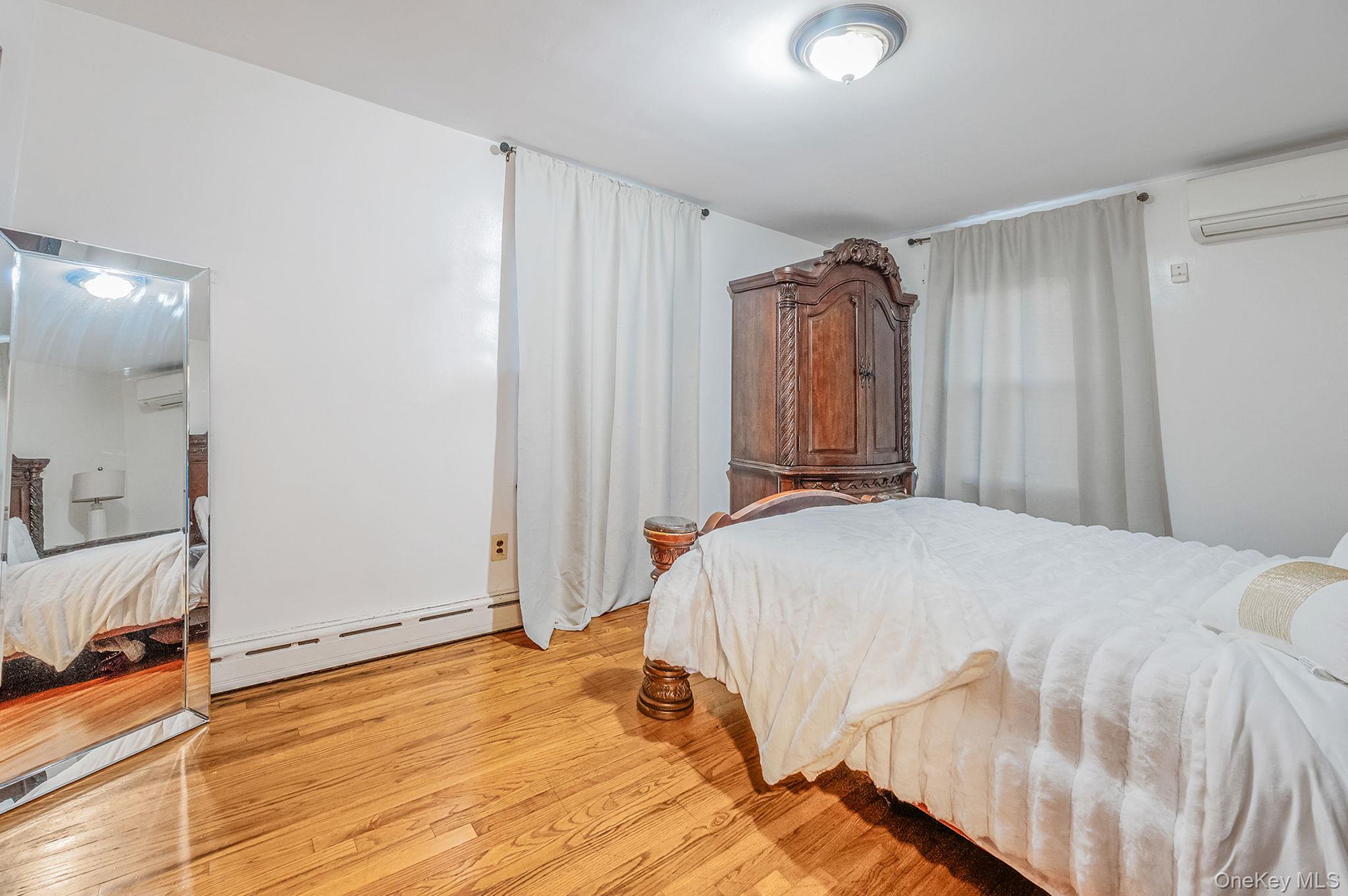 #12 photo, 15007 85th Drive, 皇后區 Briarwood , NY 11432