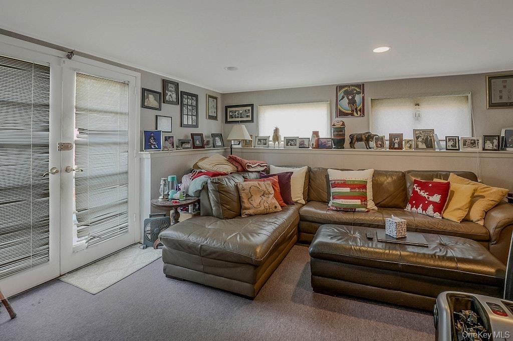 #13 photo, 75 Melanie Lane, নাসাউ কাউন্টি Syosset , NY 11791