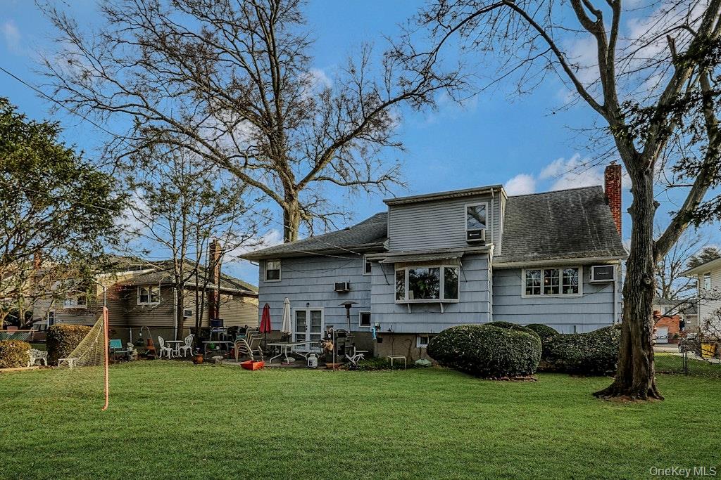 #17 photo, 75 Melanie Lane, নাসাউ কাউন্টি Syosset , NY 11791