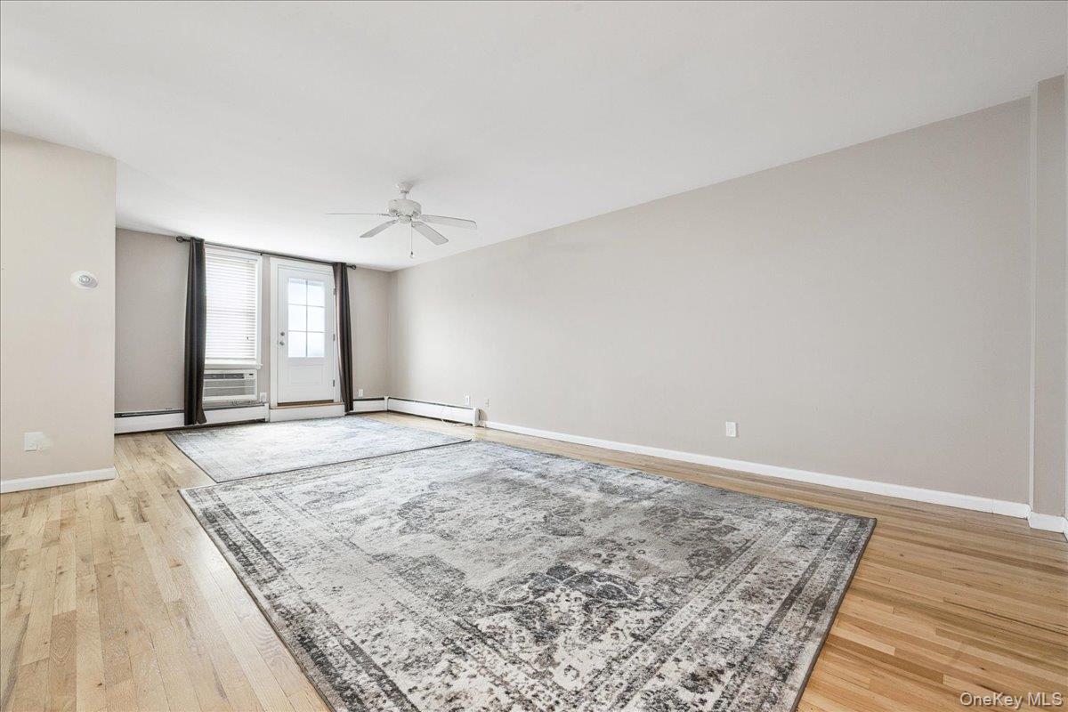 #3 photo, 2 Fowler Avenue, ناسو Lynbrook , NY 11563