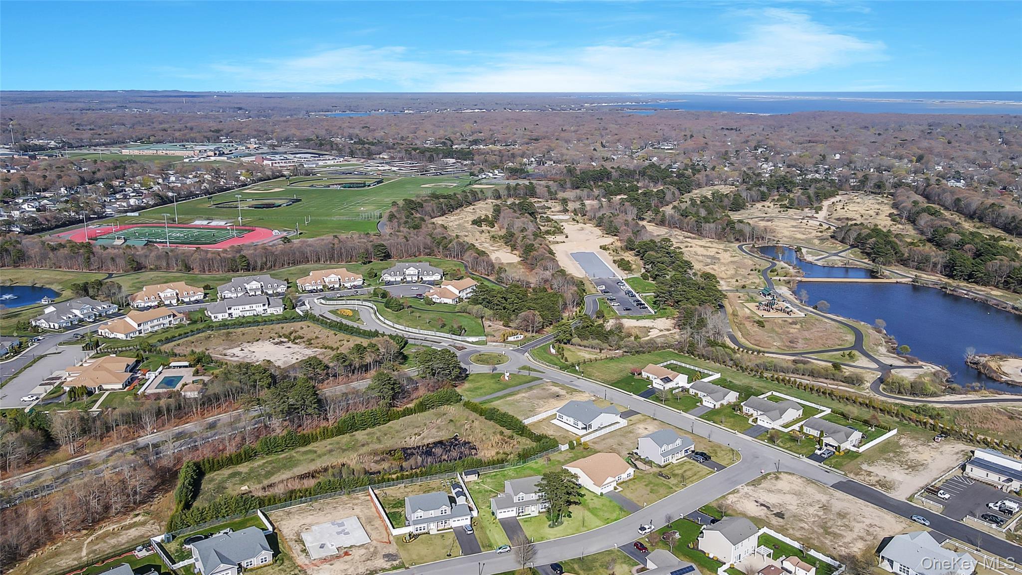 #7 photo, 7 Pondview Circle, Shirley , NY 11967