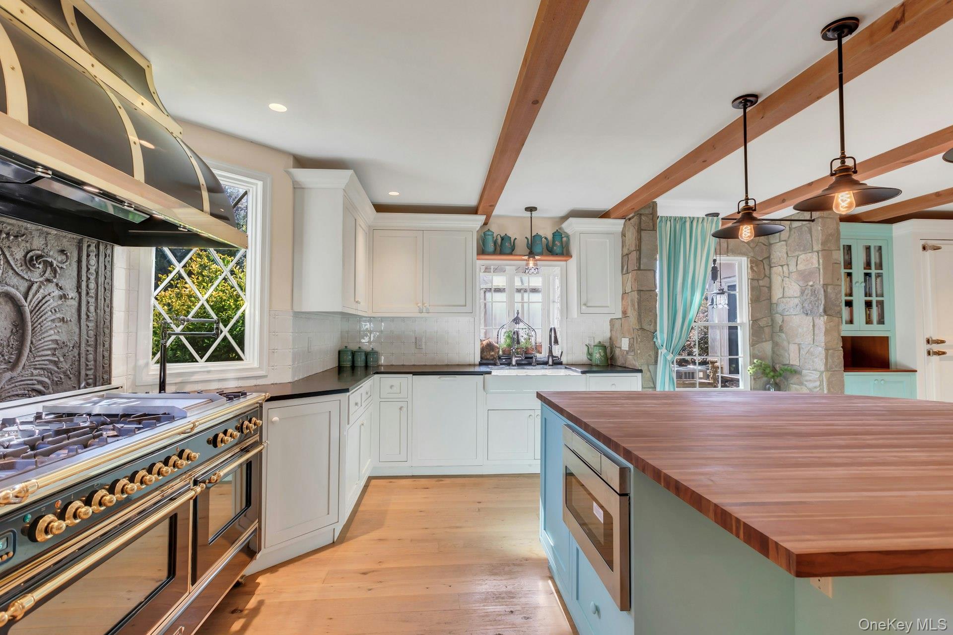 #15 photo, 249 Gerritsen Avenue, Bayport , NY 11705