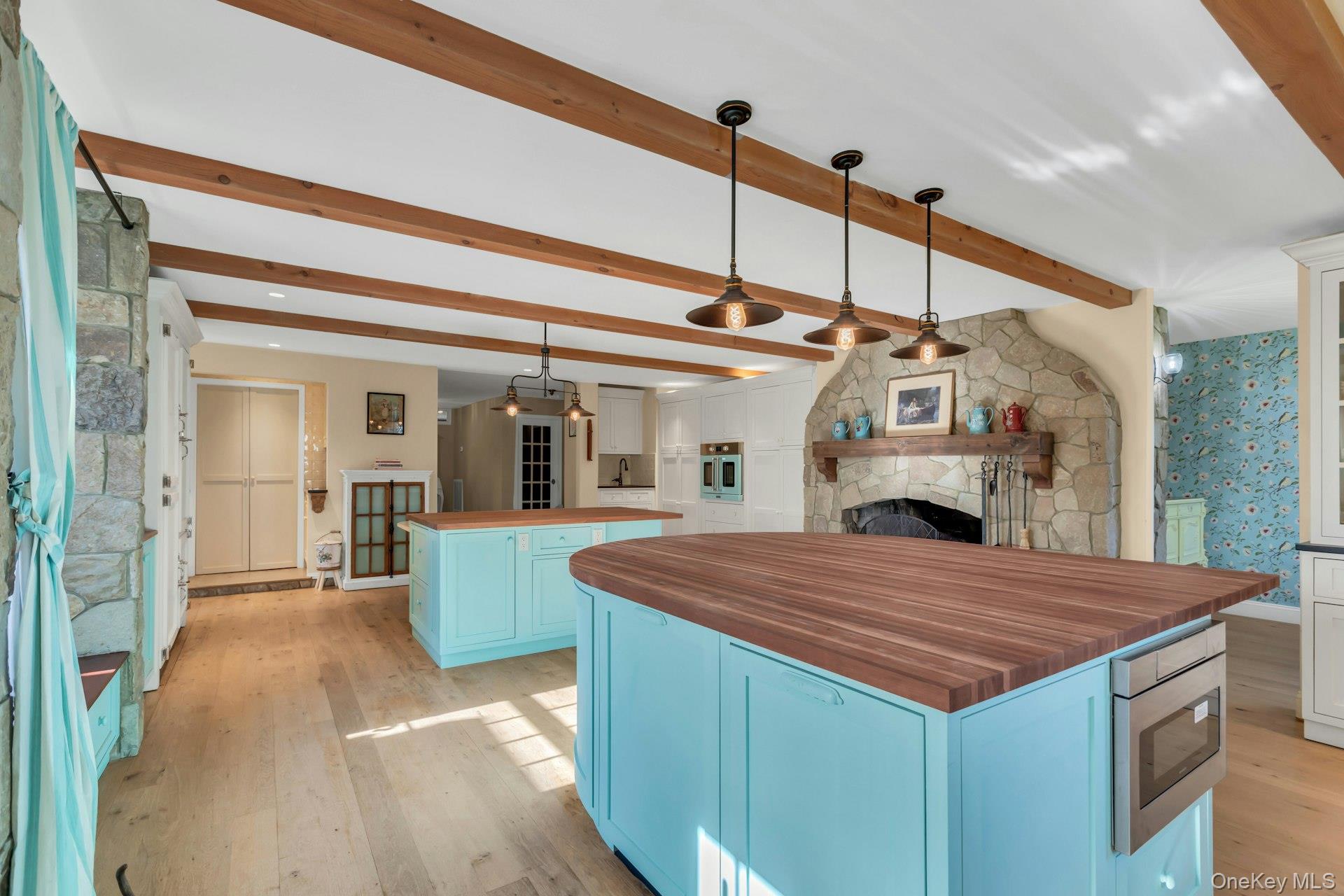 #19 photo, 249 Gerritsen Avenue, Bayport , NY 11705