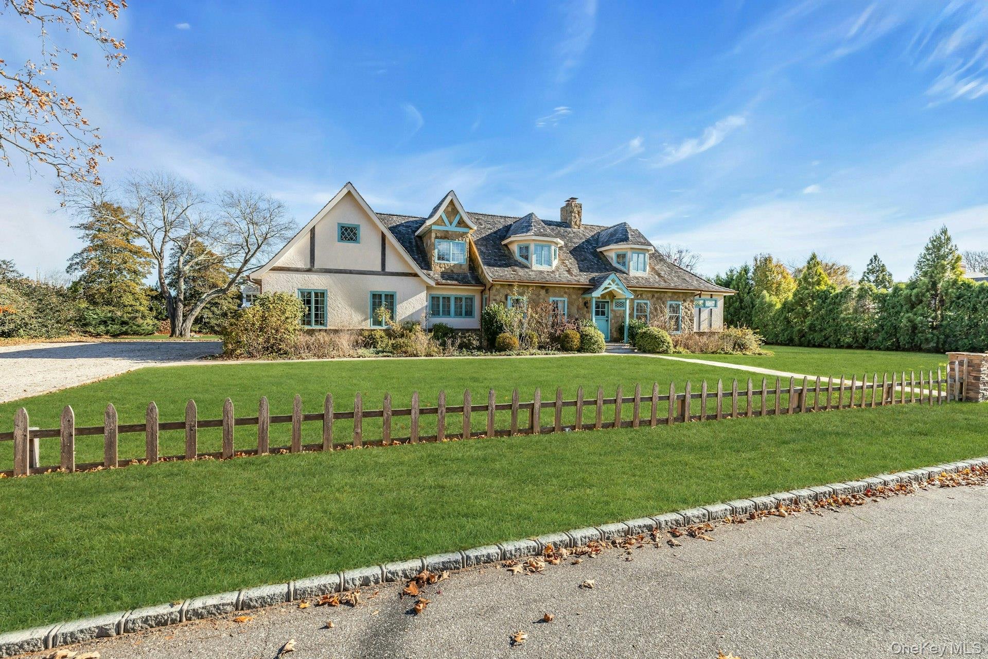 #2 photo, 249 Gerritsen Avenue, Bayport , NY 11705