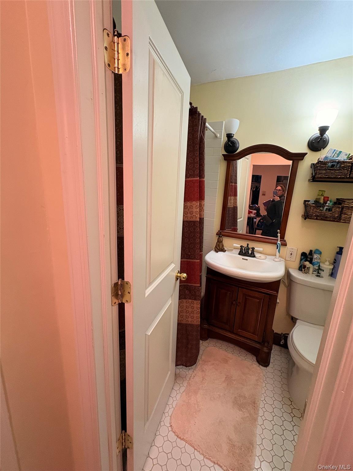 #8 photo, 25 Elizabeth Street, Farmingdale , NY 11735