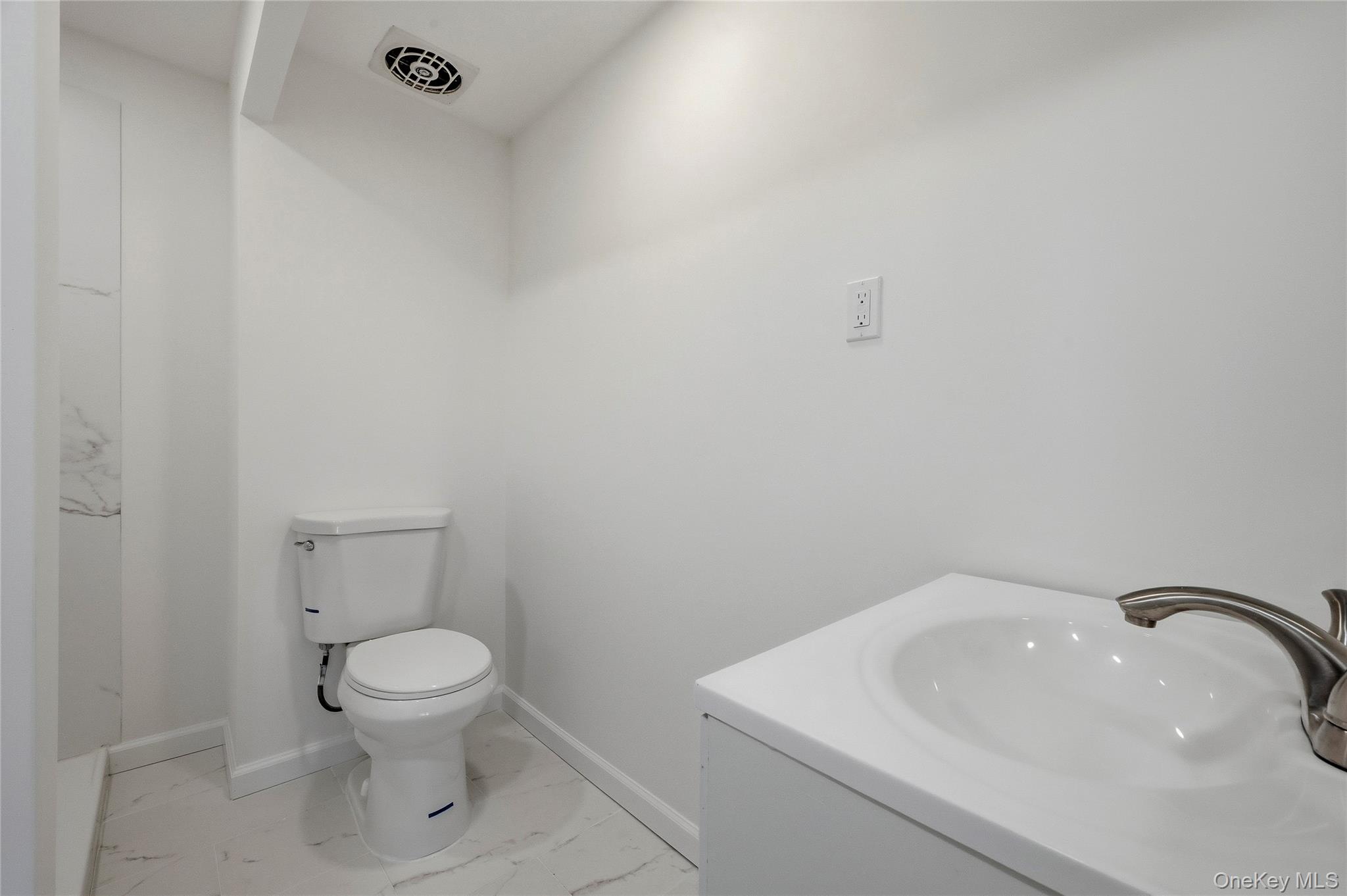 #20 photo, 231 Sunflower Lane, 東長島 Islandia , NY 11749