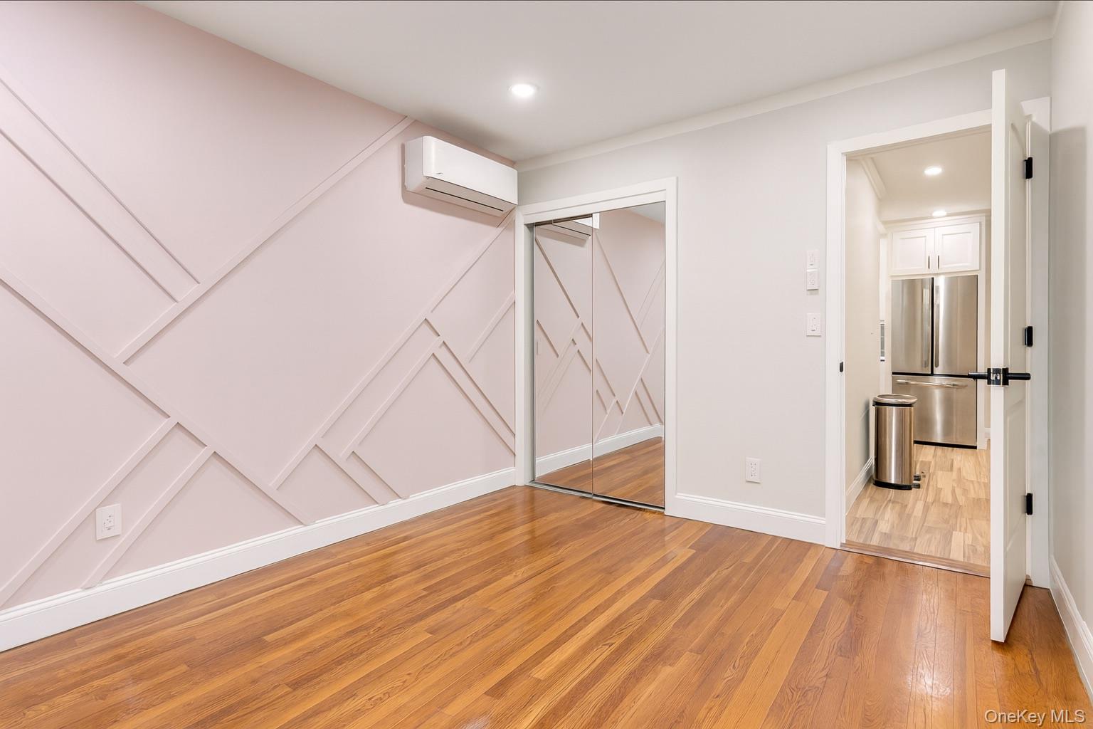 #10 photo, 195 Meagher Avenue, برونكس Bronx , NY 10465