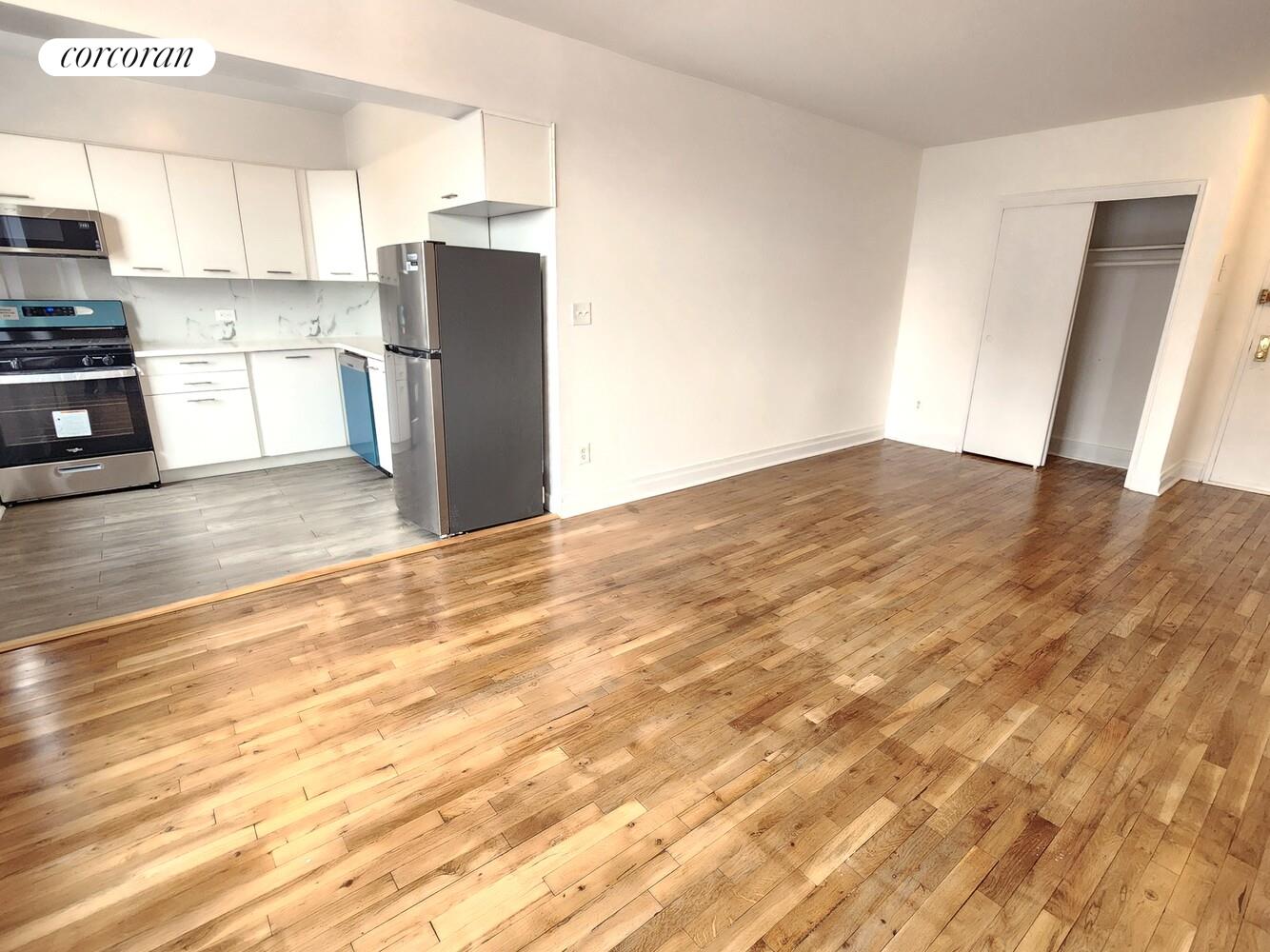 #1 photo, 1725 EDISON Avenue, Pelham Bay , NY 10461