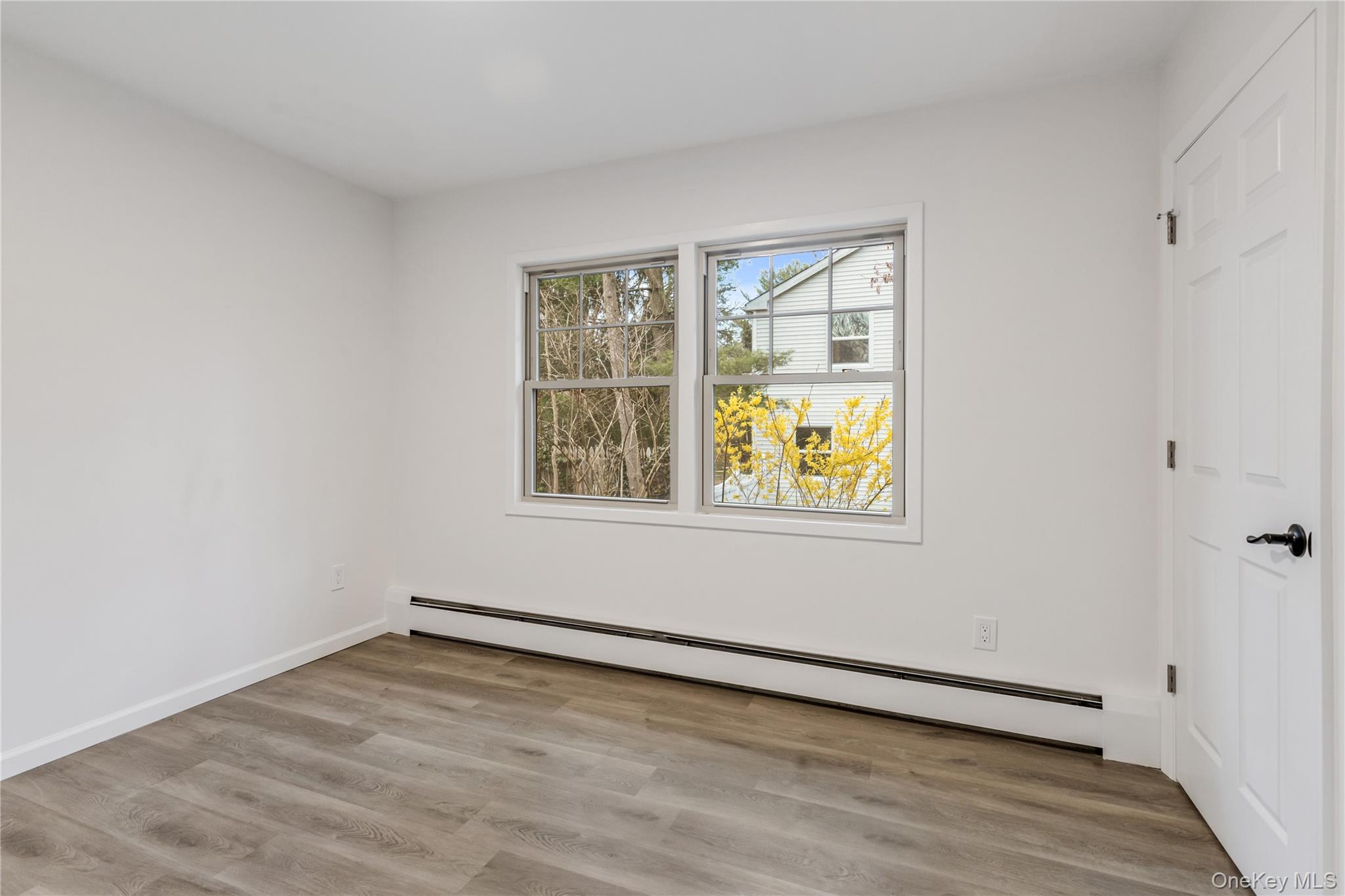 #17 photo, 44 Sycamore Circle, سوفولك Stony Brook , NY 11790