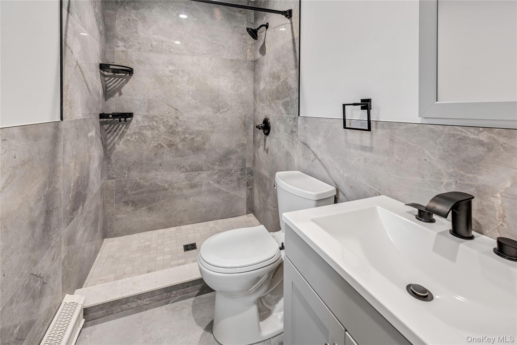 #18 photo, 44 Sycamore Circle, سوفولك Stony Brook , NY 11790