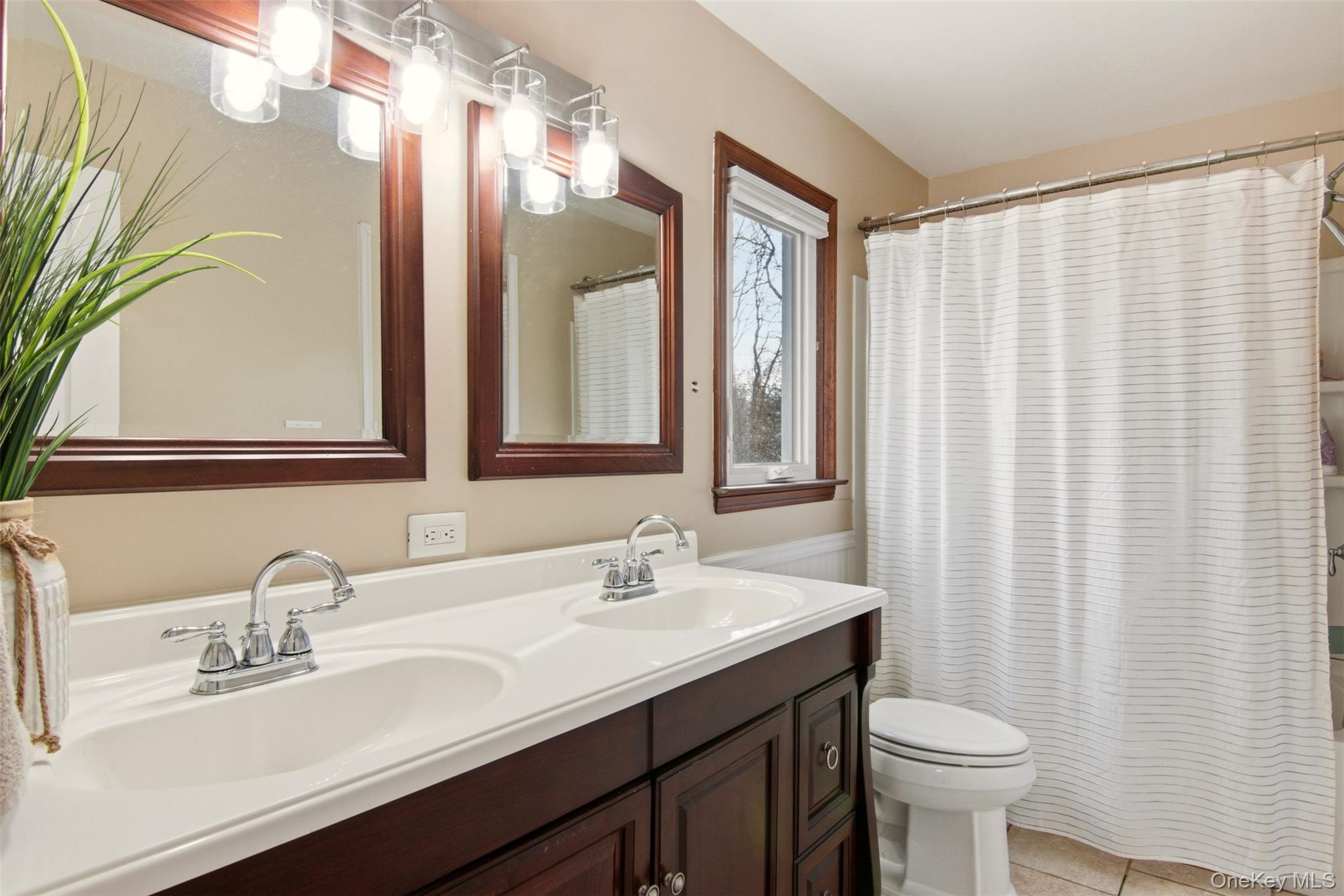 #20 photo, 23 John Street, Shoreham , NY 11786