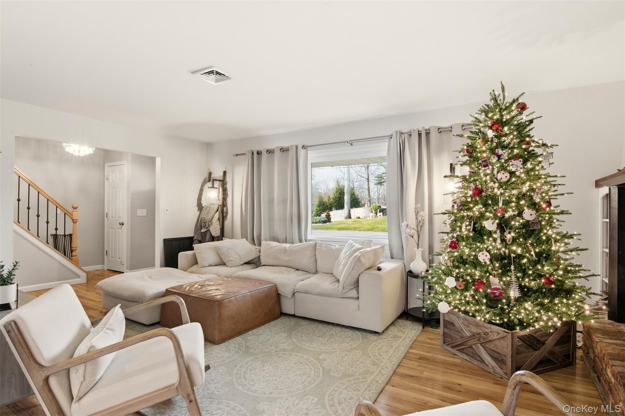 #7 photo, 23 John Street, Shoreham , NY 11786