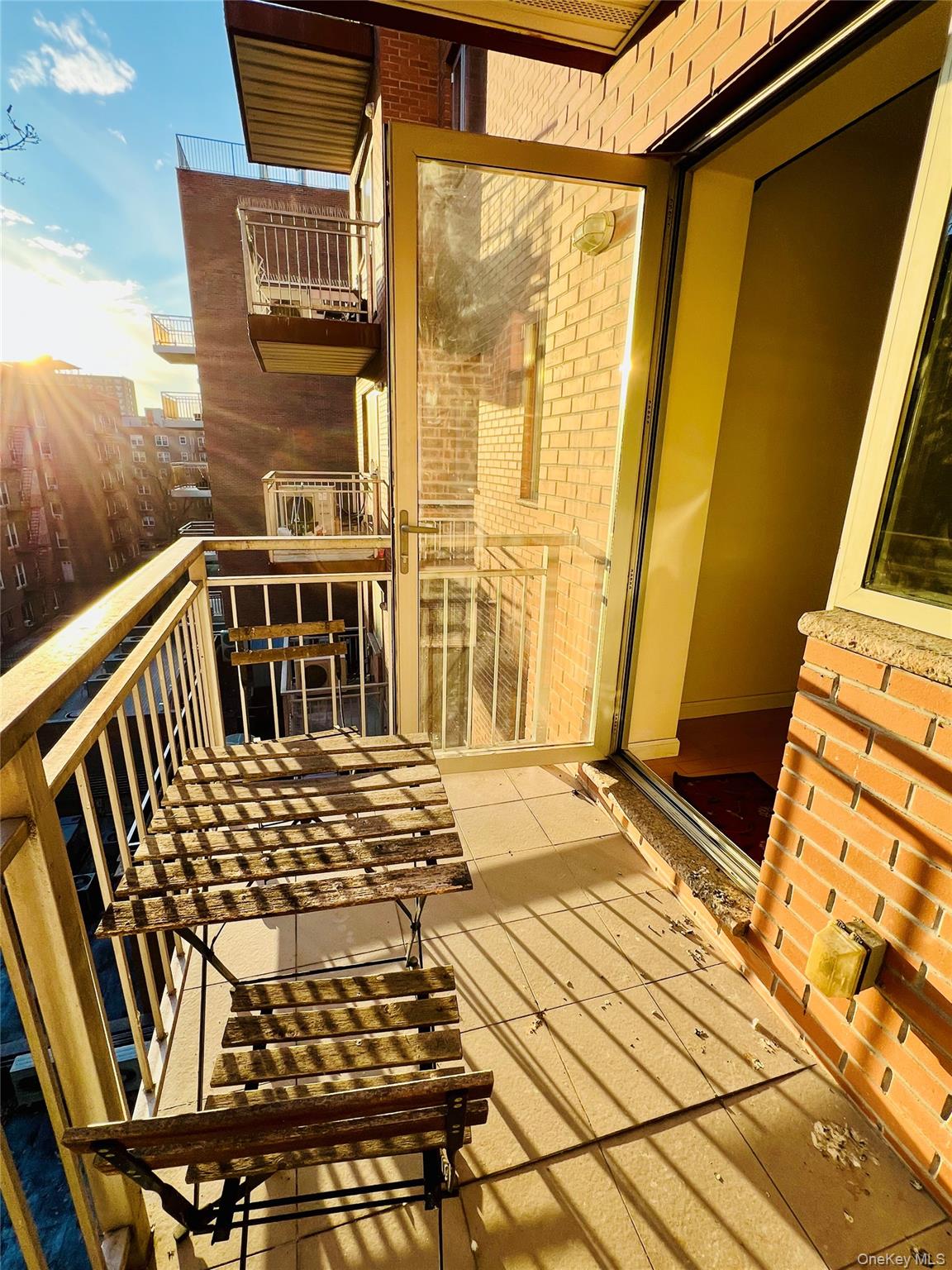 #7 photo, 143-28 41st Avenue, 플러싱 Flushing , NY 11355