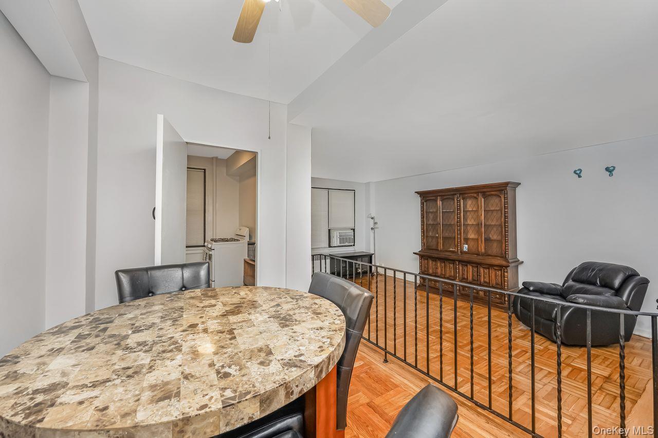 #5 photo, 98-50 63rd Drive, Rego Park , NY 11374