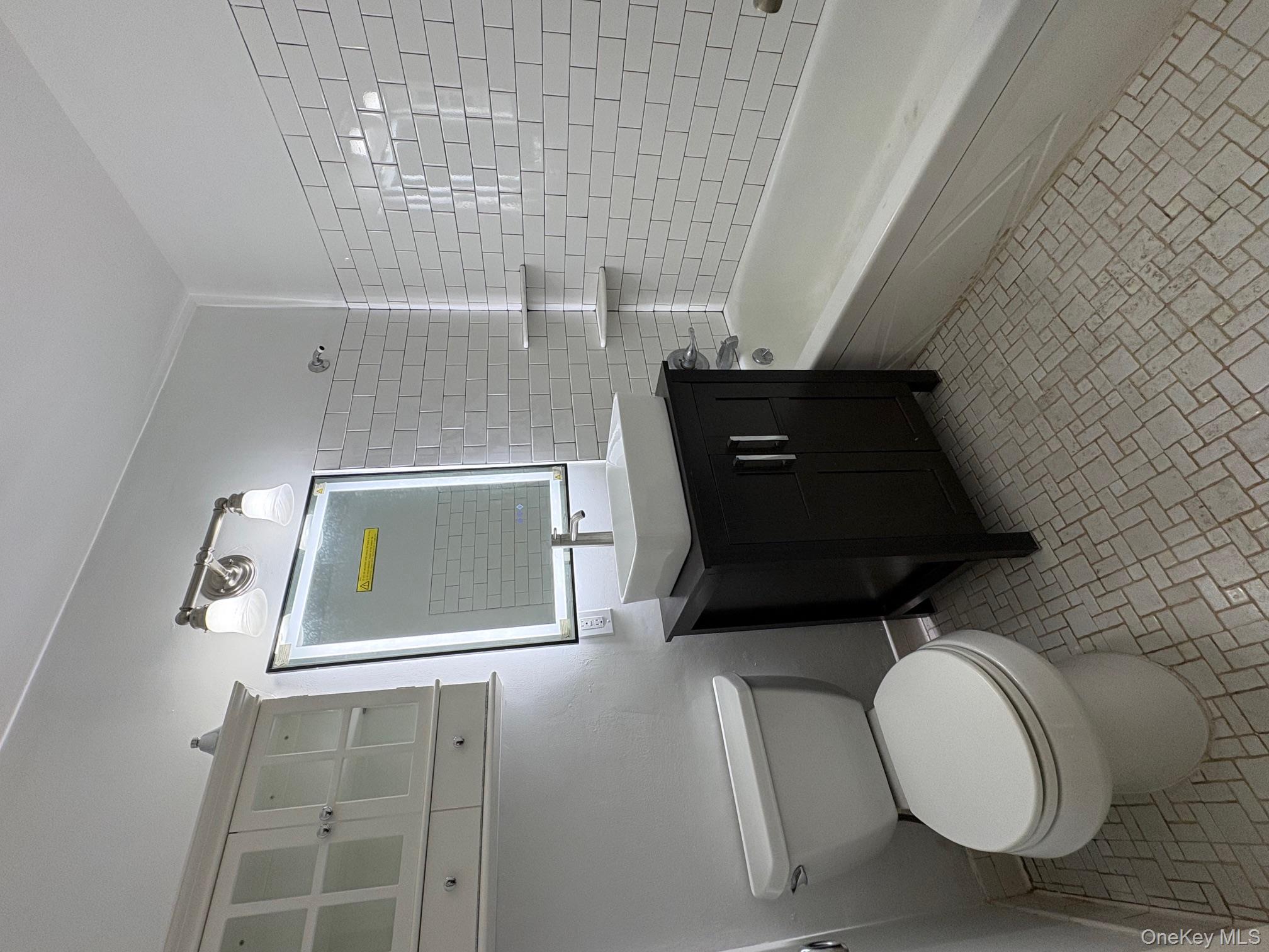 #3 photo, 2103 Barclay Manor, Newburgh , NY 12550