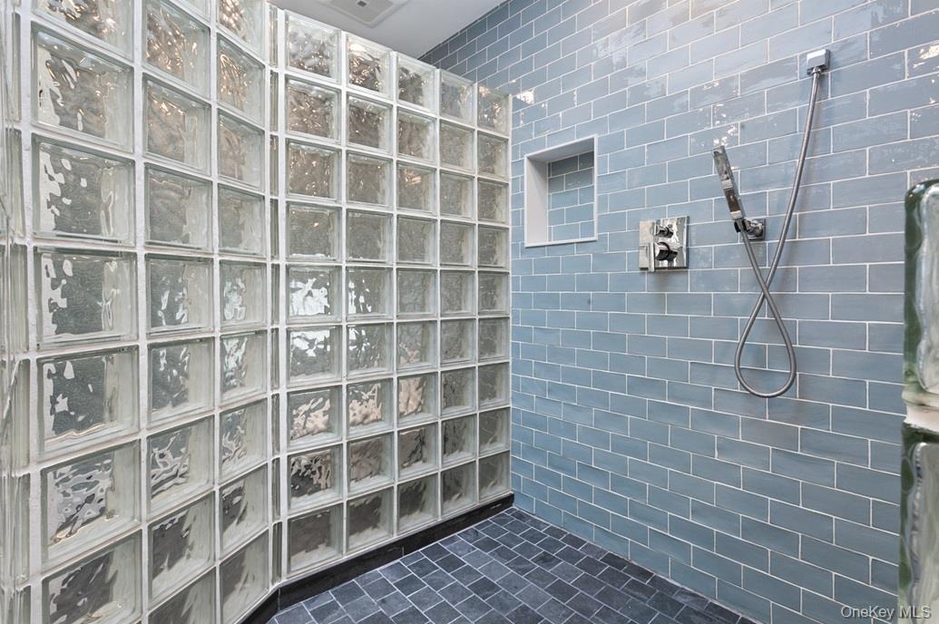 #20 photo, 21 Beech Hill Lane, Pound Ridge , NY 10576