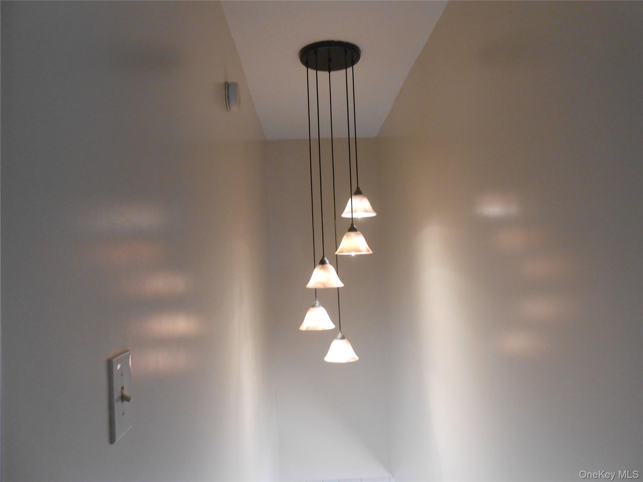 #9 photo, 63 Lindbergh Place, Poughkeepsie , NY 12603