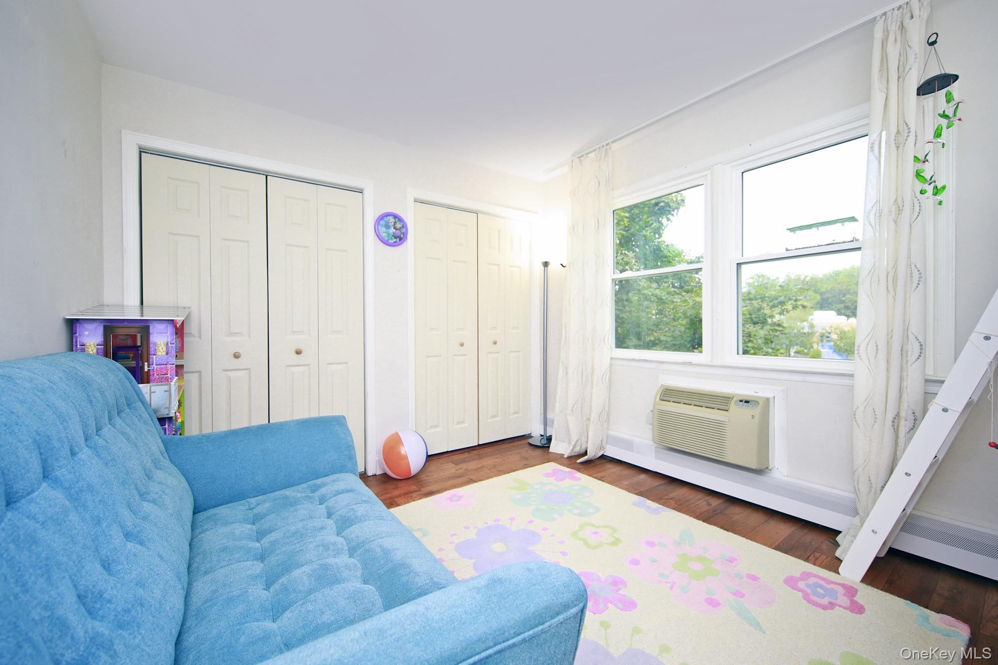 #12 photo, 33 Ridge Road, Dobbs Ferry , NY 10522