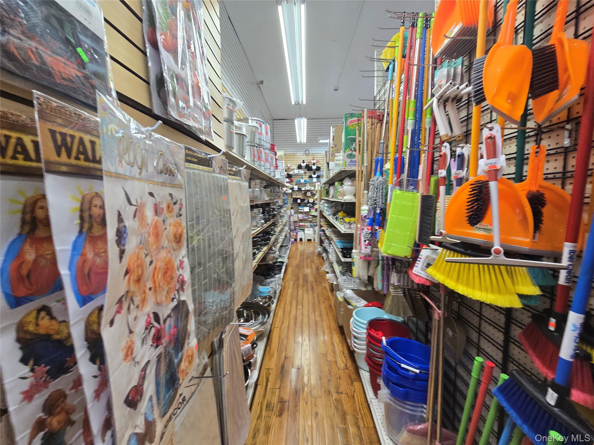 #19 photo, 37-53 82nd Street, Jackson Heights , NY 11372