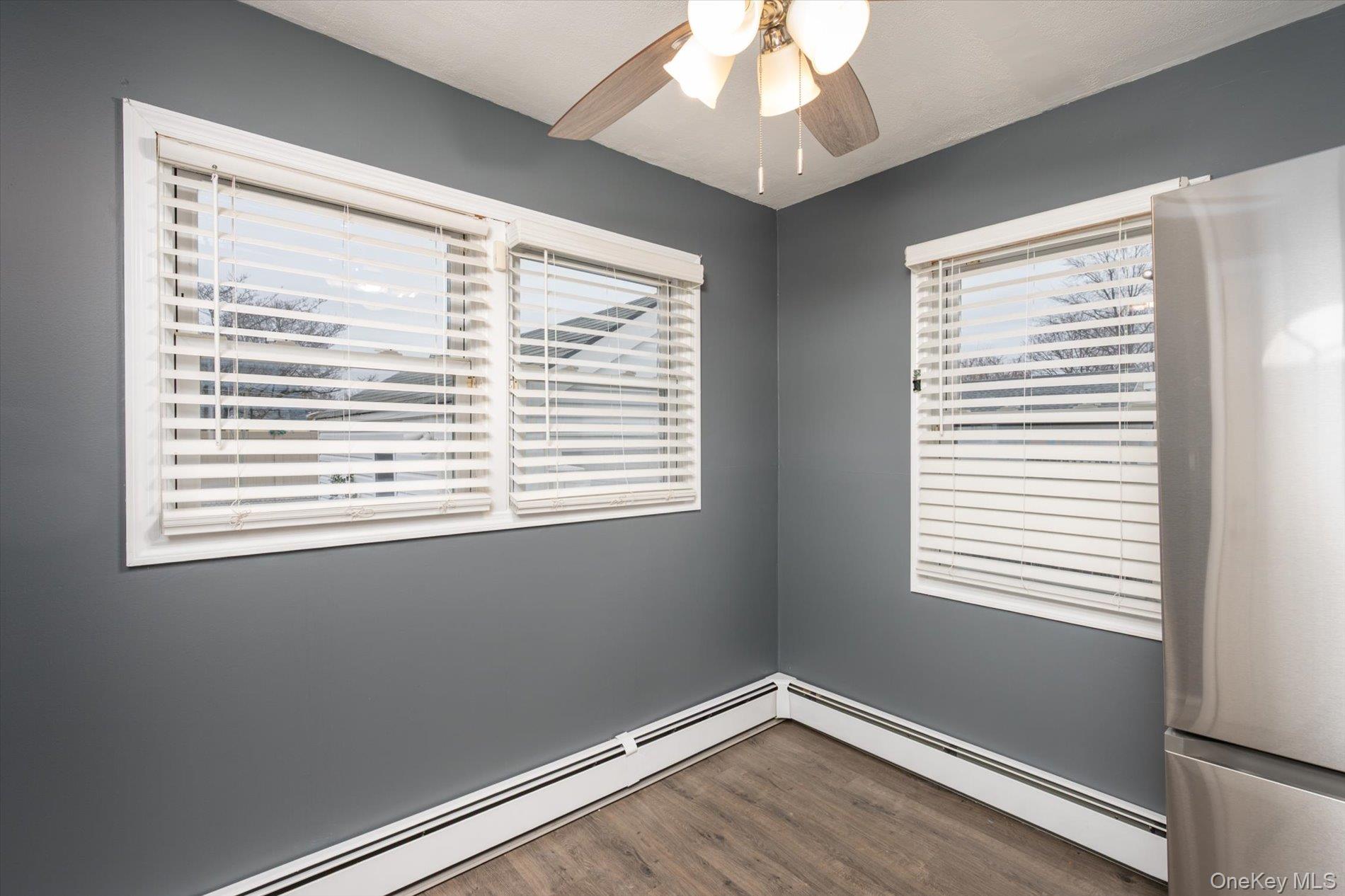 #5 photo, 20 Kenneth Avenue, 長島 Bellmore , NY 11710