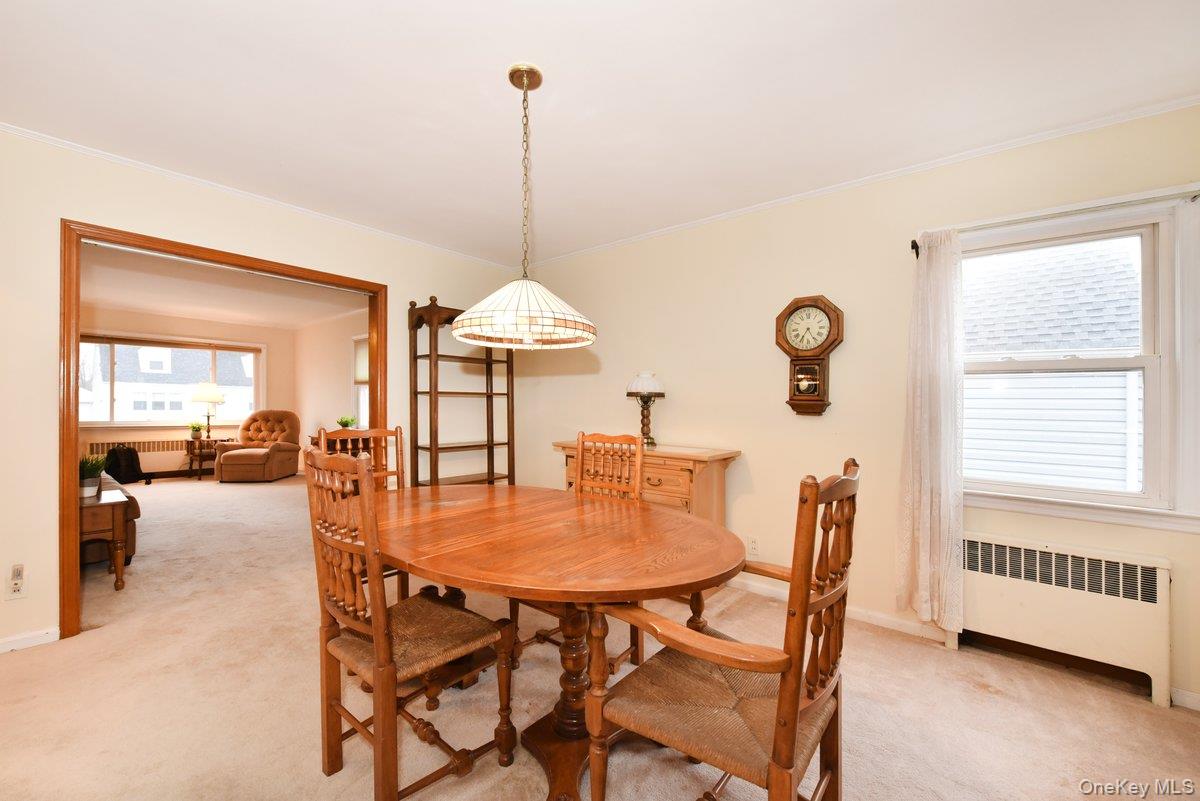 #9 photo, 135 Barwick Boulevard, Mineola , NY 11501