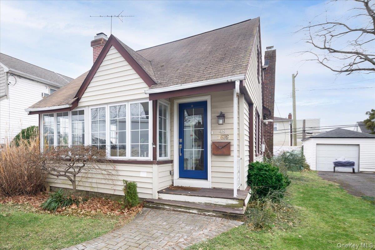 #1 photo, 48 Rosebud Avenue, 长岛 Merrick , NY 11566