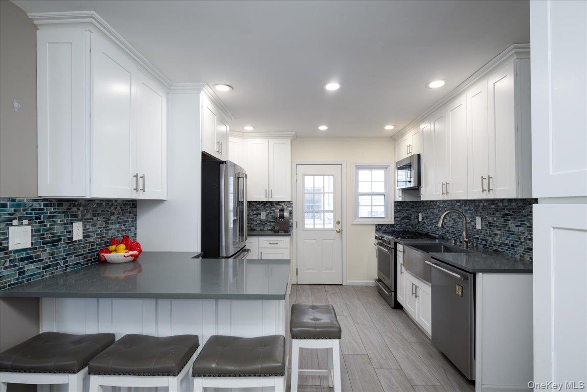 #9 photo, 48 Rosebud Avenue, 长岛 Merrick , NY 11566