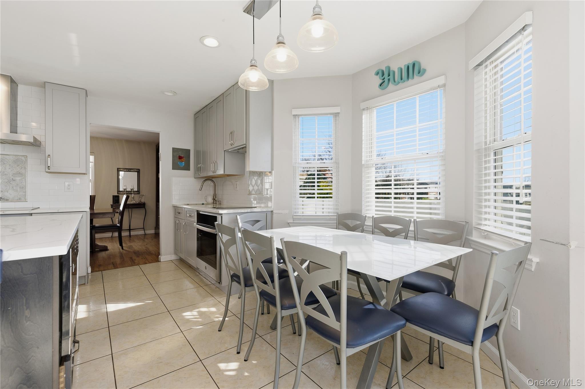 #12 photo, 1762 Esposito Court, 長島 East Meadow , NY 11554