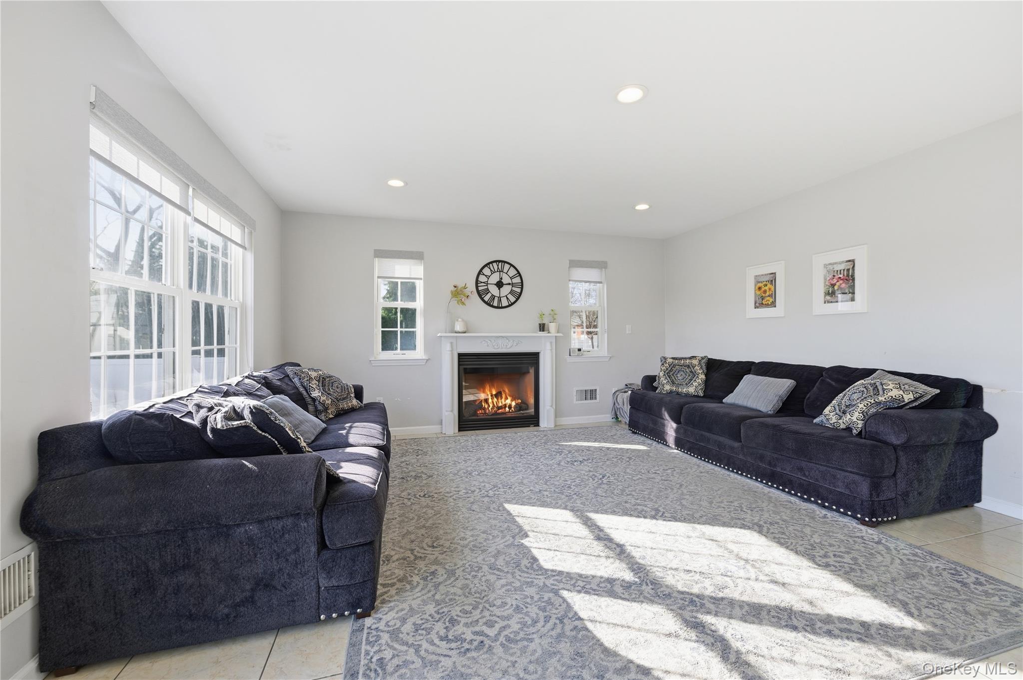 #14 photo, 1762 Esposito Court, 長島 East Meadow , NY 11554