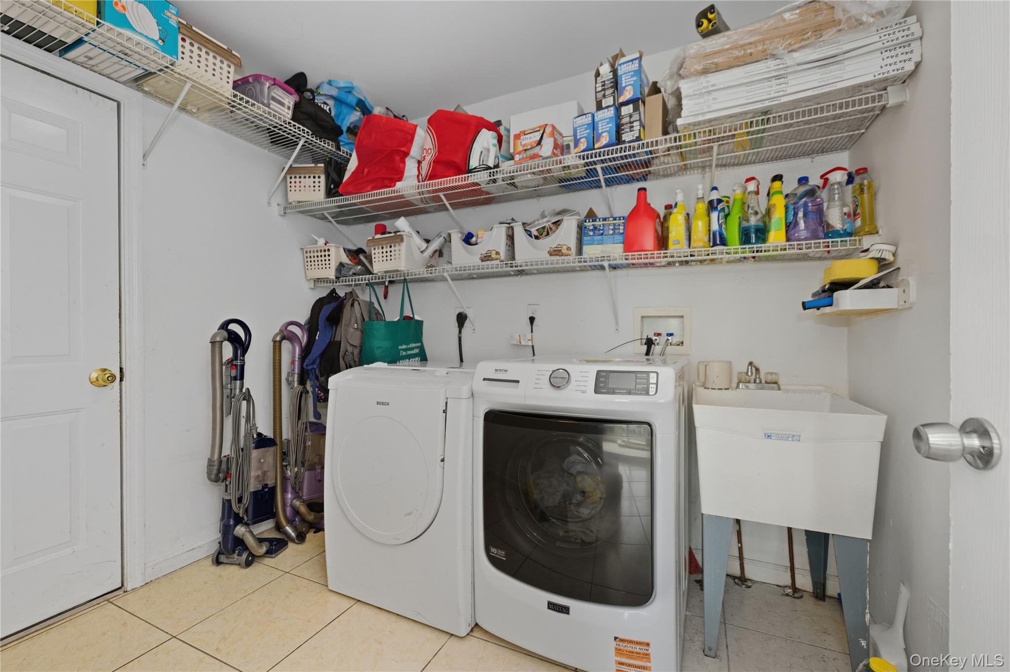 #16 photo, 1762 Esposito Court, 長島 East Meadow , NY 11554